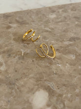 Load image into Gallery viewer, Double twist hoops