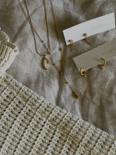 Load image into Gallery viewer, Hayes Pendant Necklace
