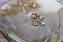 Load image into Gallery viewer, Rylie Earrings
