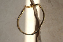 Load image into Gallery viewer, Pepper Herringbone Bracelet
