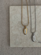 Load image into Gallery viewer, Hayes Pendant Necklace
