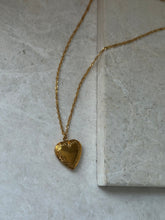 Load image into Gallery viewer, Heart Locket Necklace
