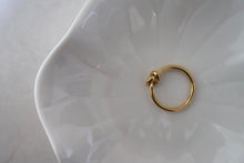 Load image into Gallery viewer, Knot Ring
