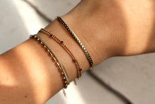 Load image into Gallery viewer, Pepper Herringbone Bracelet
