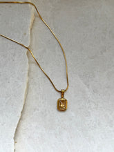 Load image into Gallery viewer, Champagne Pendant Necklace

