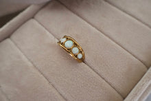 Load image into Gallery viewer, Farah Ring
