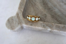 Load image into Gallery viewer, Farah Ring
