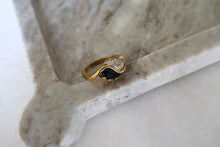 Load image into Gallery viewer, Gwen Ring
