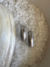 Load image into Gallery viewer, Sylvie Ribbed Hoops
