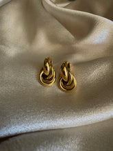 Load image into Gallery viewer, Harlow Earrings
