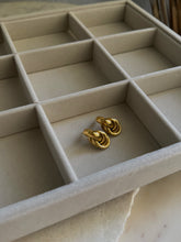 Load image into Gallery viewer, Harlow Earrings
