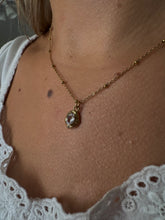 Load image into Gallery viewer, Janie Pendant Necklace
